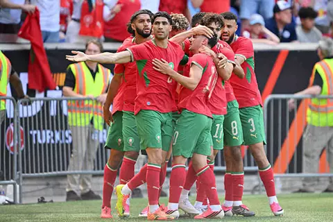 بمشاركة نجم الأهلي.. منتخب المغرب يتعادل مع النرويج وديًا في التجربة الأخيرة قبل كأس العالم 